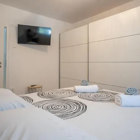 Mirjana Apartman *